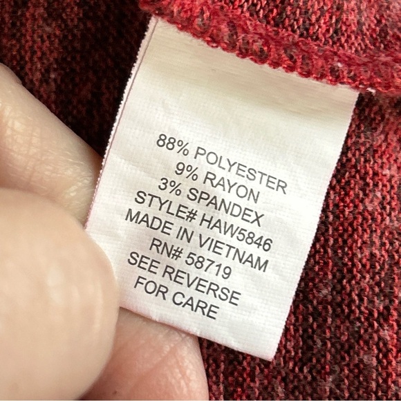 Notations Women's 1X Pullover Cowl Neck Sweater Red Black Buttons Coquette Artsy - Picture 12 of 14